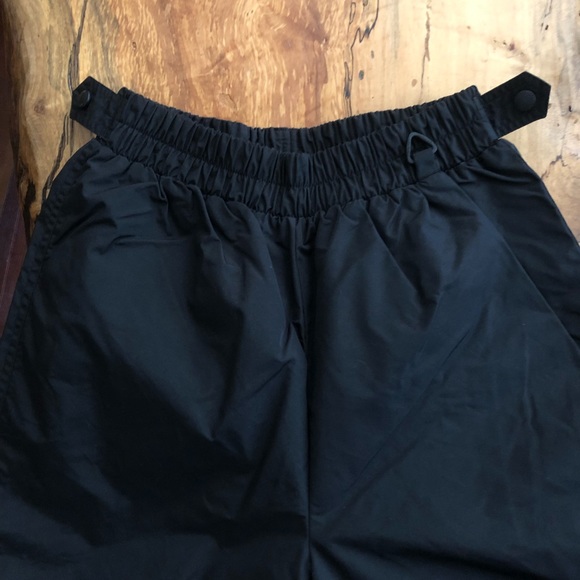 Columbia Brand Ski/Snow pants - vintage (90s), womens medium, like new - Picture 4 of 8